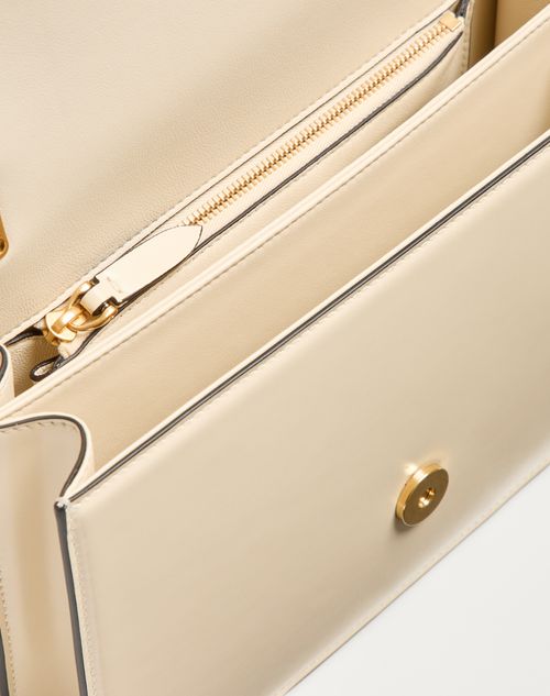 Valentino Garavani - Valentino Garavani Vain Shoulder Bag In Shiny Calfskin - Butter - Woman - Shoulder Bags